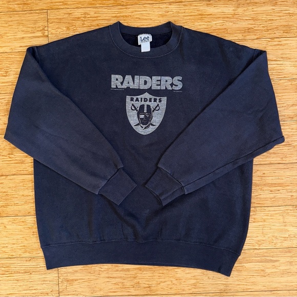 2001 Vintage Raiders Crewneck Sweater - Picture 2 of 9